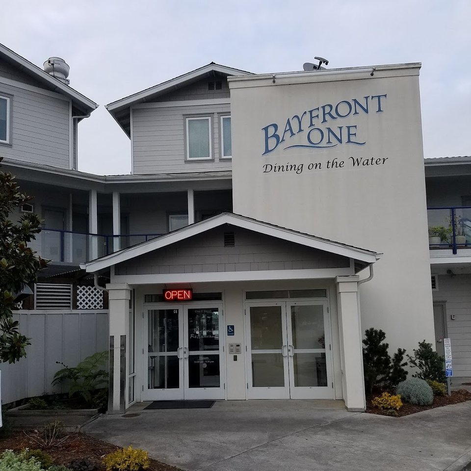 Bayfront Restaurant dining room near the water.